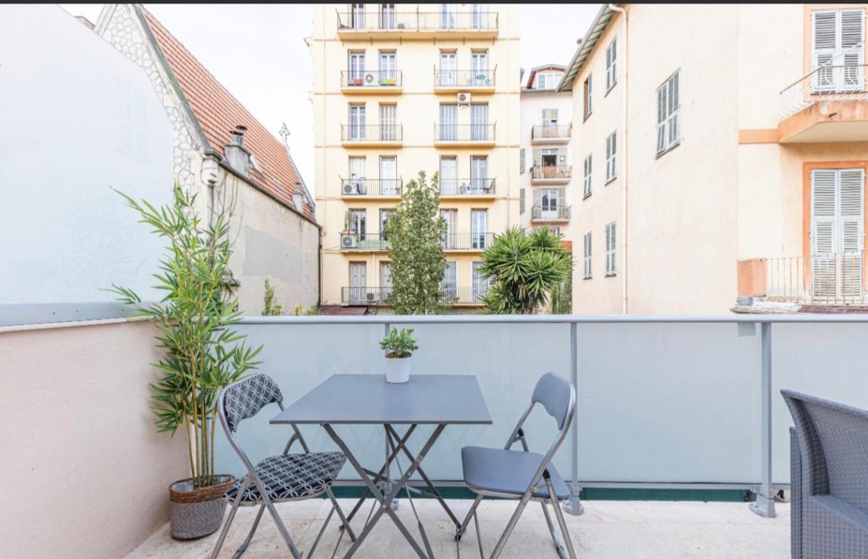 Studio Cozy Avec Terrasse N12 Nizza Kültér fotó